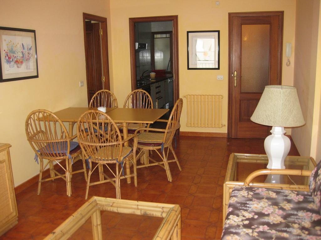Apartamentos Granxola Санксенсо Стая снимка